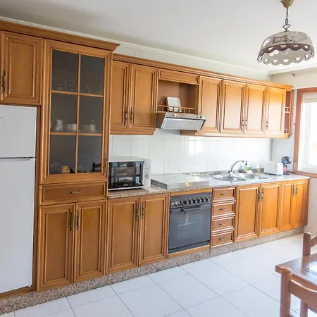 Disfruta De En Amplio Apartamento Melide